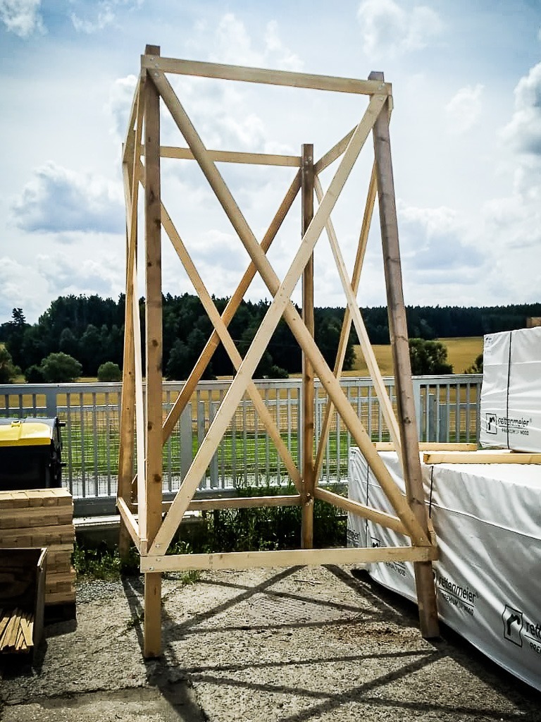 Unterkonstruktion für Hochstand -Holzverarbeitung und Kleintransporte Peter Teubner - HVT Pöllwitz